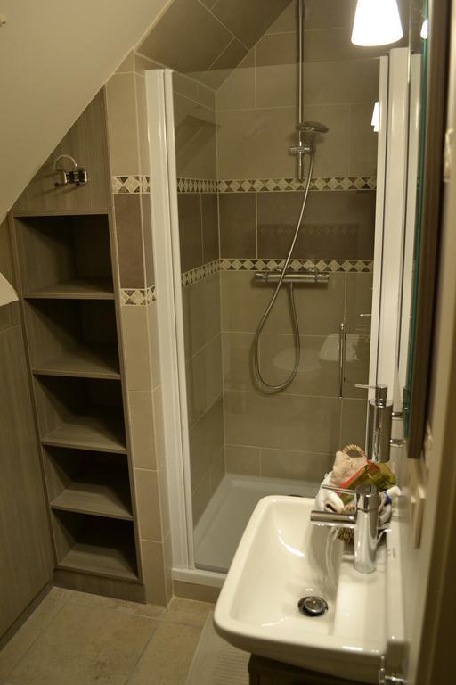 B&B Noord-Zuid Zonhoven Szoba fotó